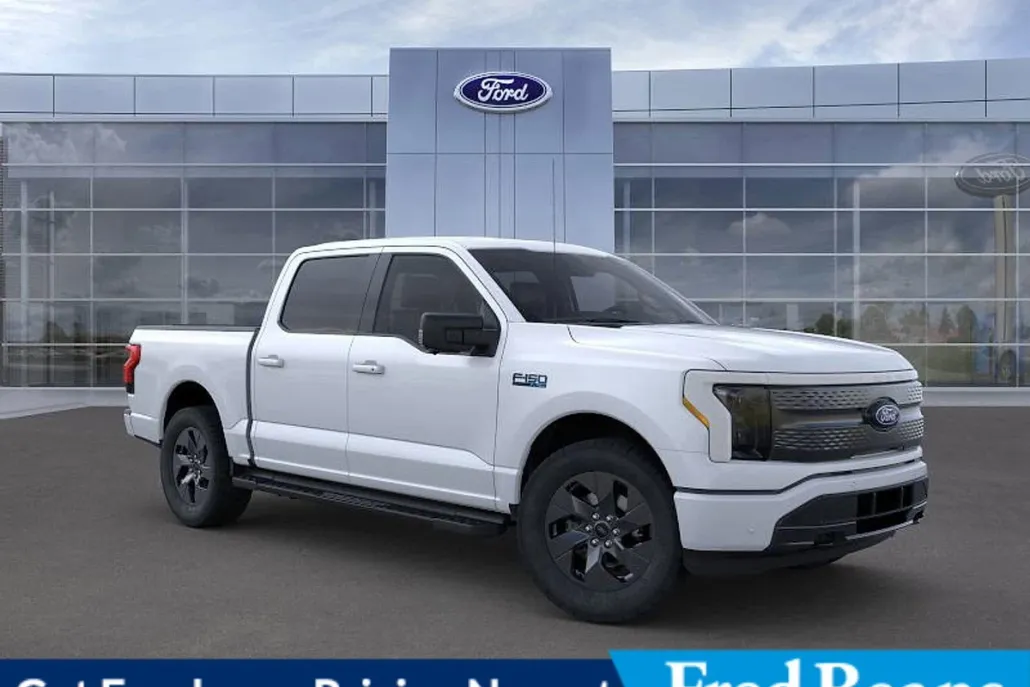2025 Ford F-150 Lightning photo 1