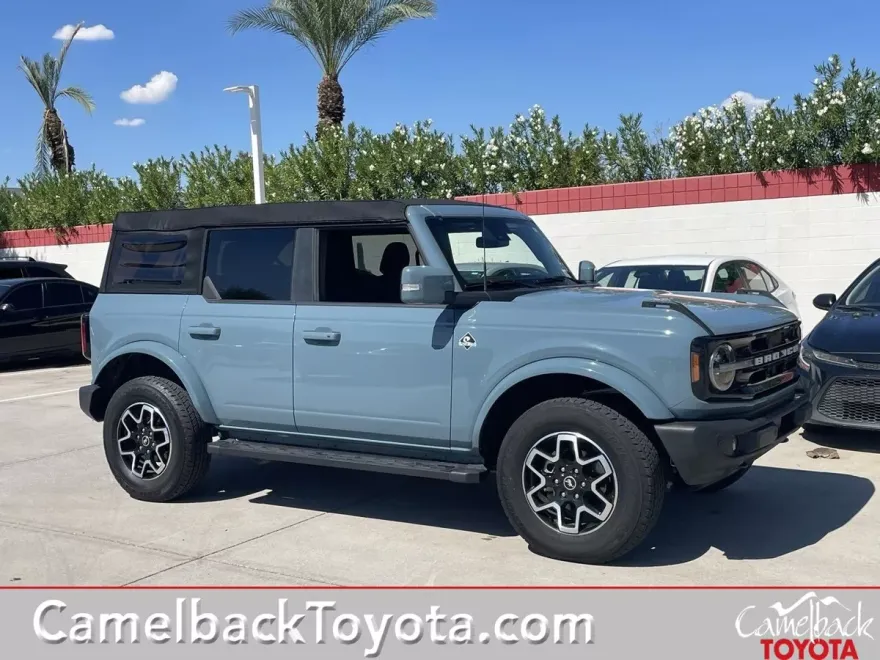 2023 Ford Bronco Base Big Bend Black Diamond Outer Banks photo 1