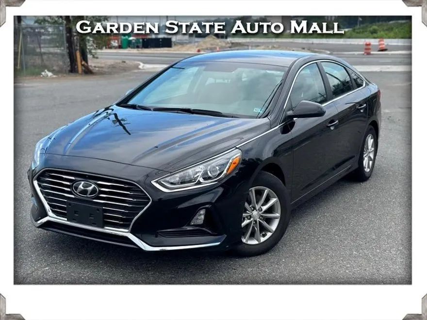 2019 Hyundai Sonata SE photo 1