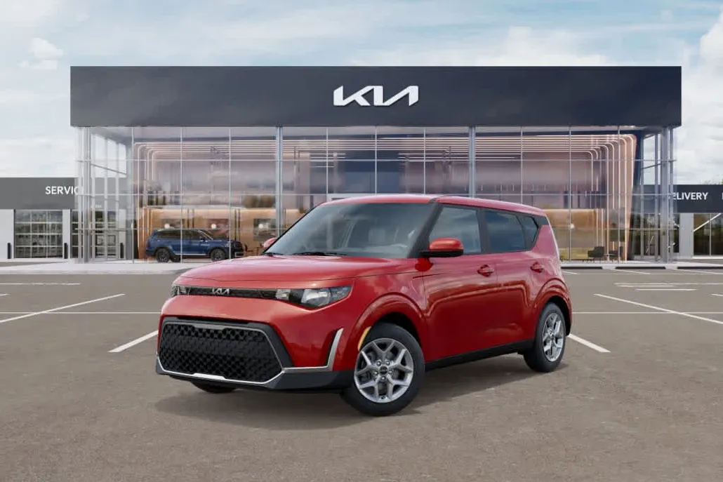 2025 Kia Soul S photo 1