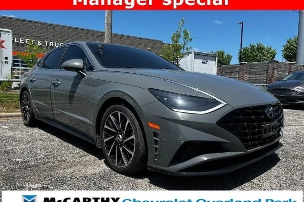 2021 Hyundai Sonata Limited photo 1