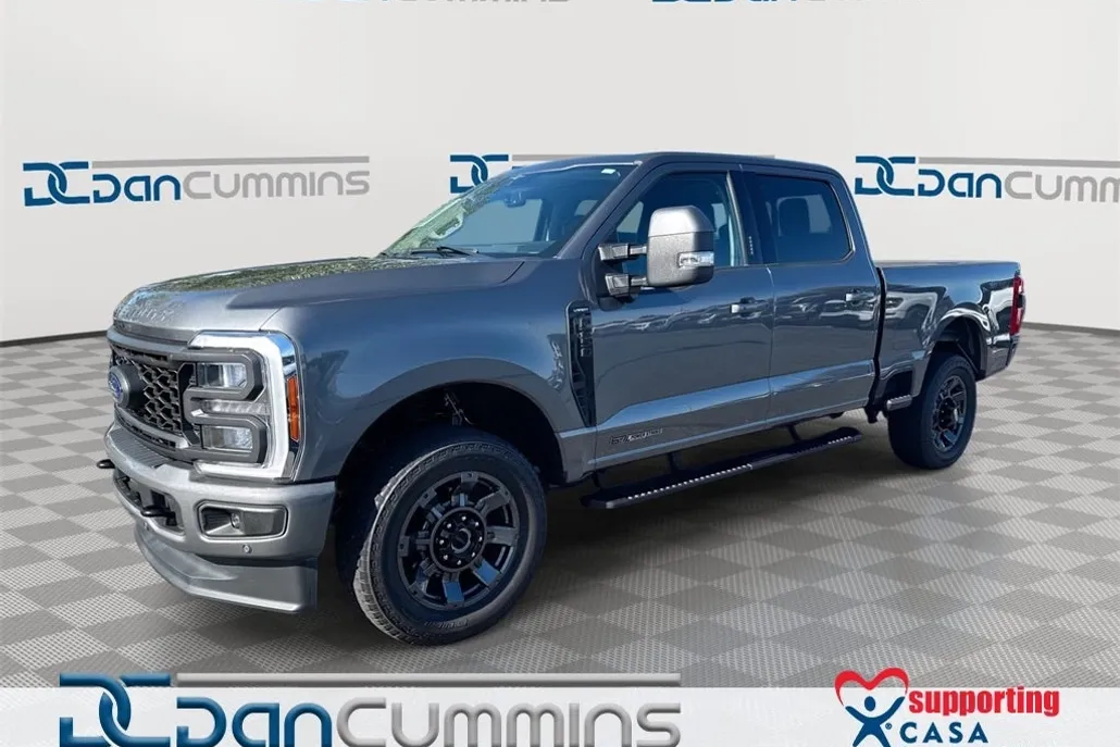 2023 Ford F-250 photo 1