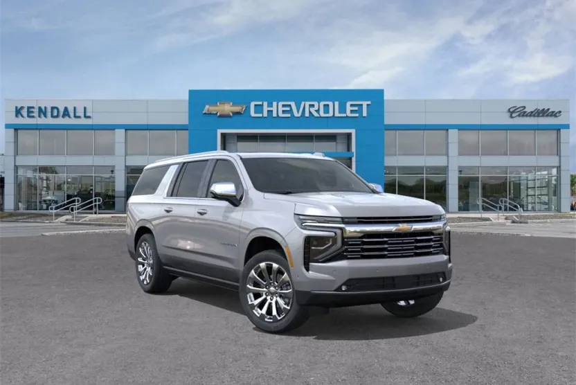 2025 Chevrolet Suburban Premier photo 1