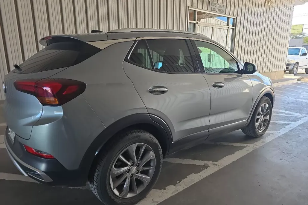 2023 Buick Encore GX Essence photo 1