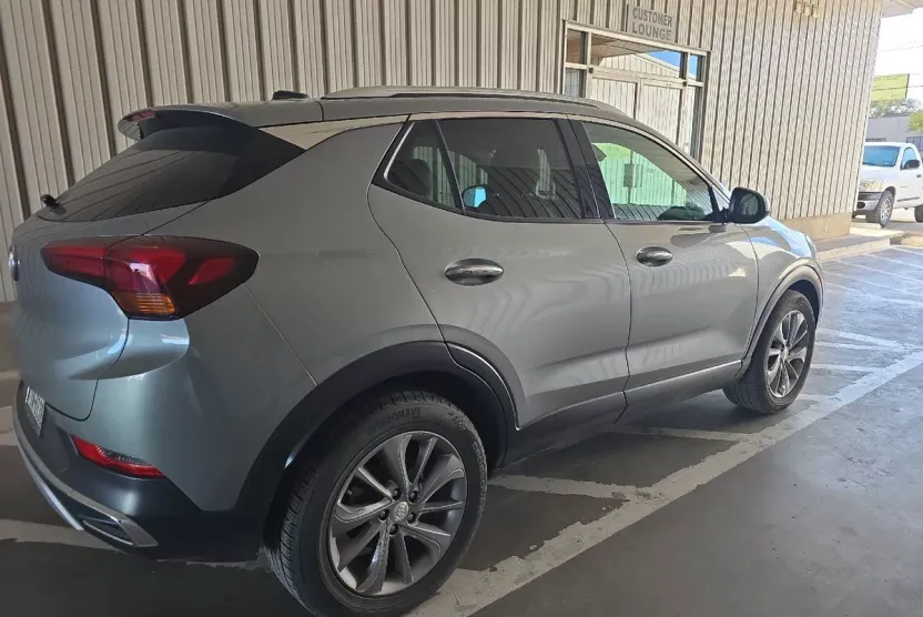 2023 Buick Encore GX Essence photo 1