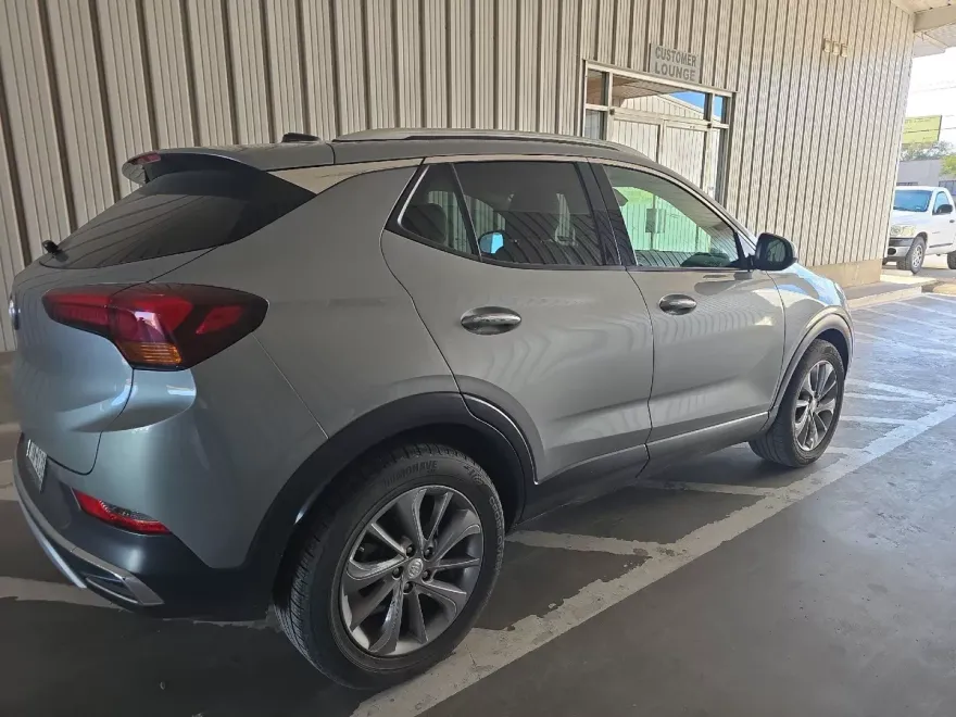 2023 Buick Encore GX Essence photo 1