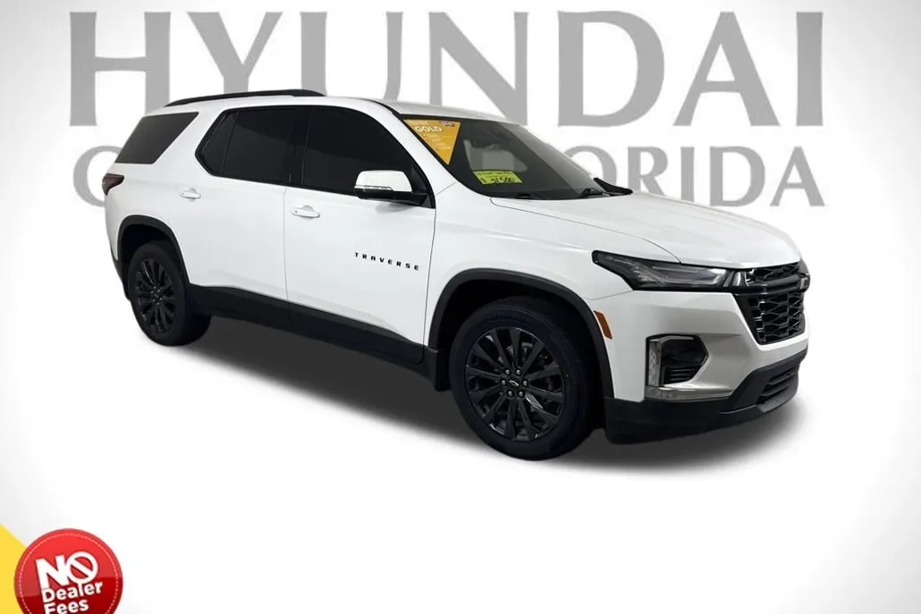 2022 Chevrolet Traverse RS photo 1