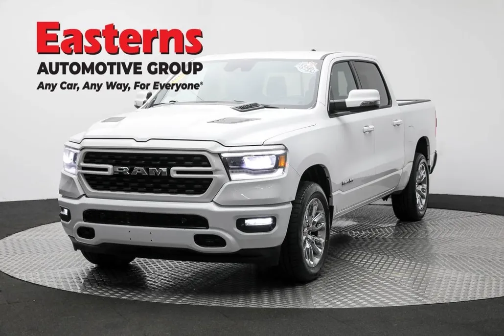 2023 Ram 1500 Laramie photo 1