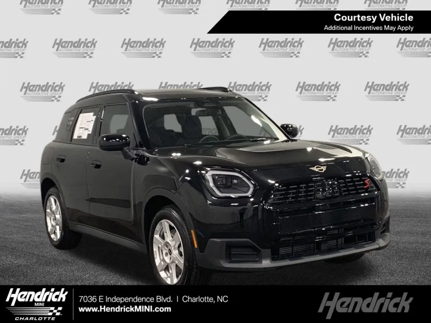 2025 Mini Countryman ALL4 Signature photo 1
