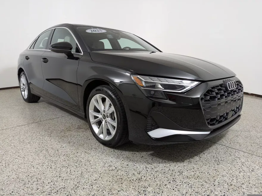 2025 Audi A3 Premium 40 TFSI Quattro photo 1