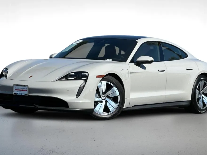 2023 Porsche Taycan photo 1