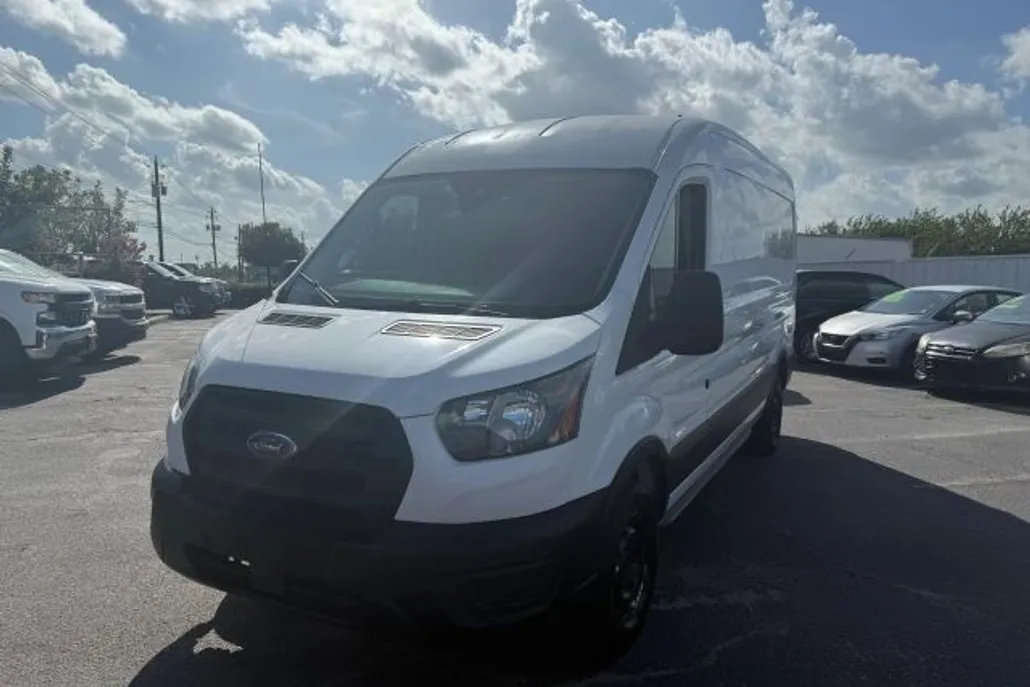 2020 Ford Transit Cargo Van photo 1