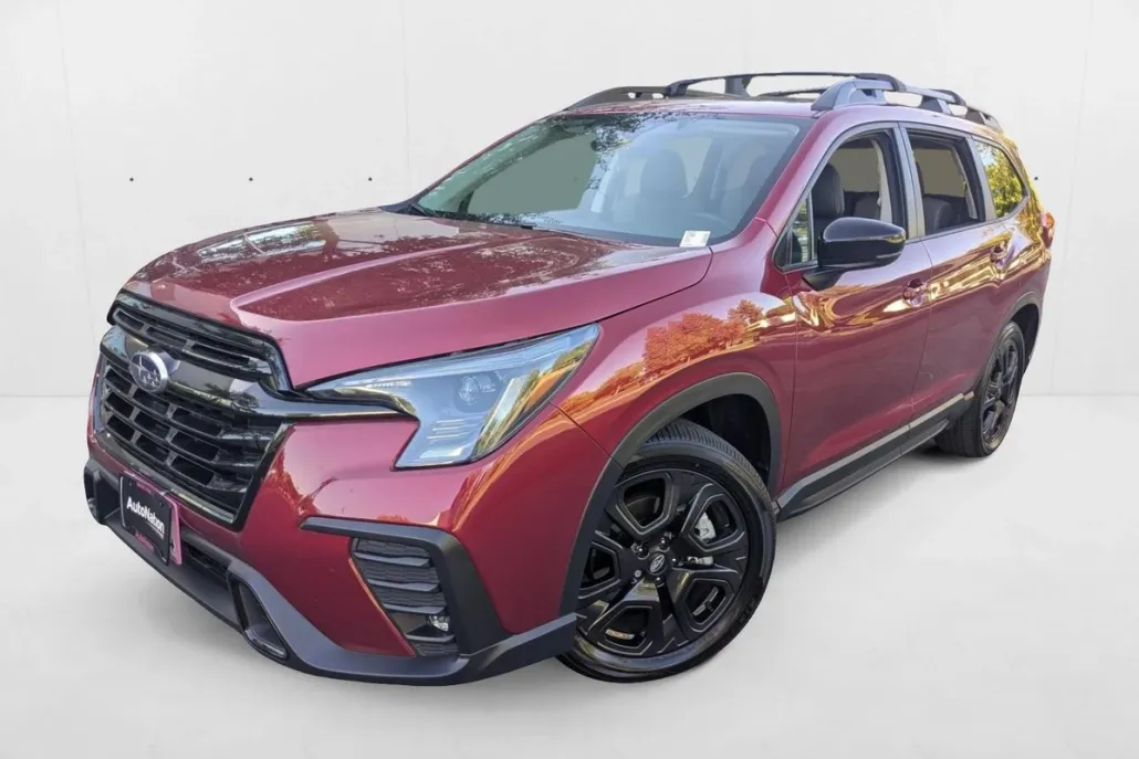 2025 Subaru Ascent Onyx Edition photo 1