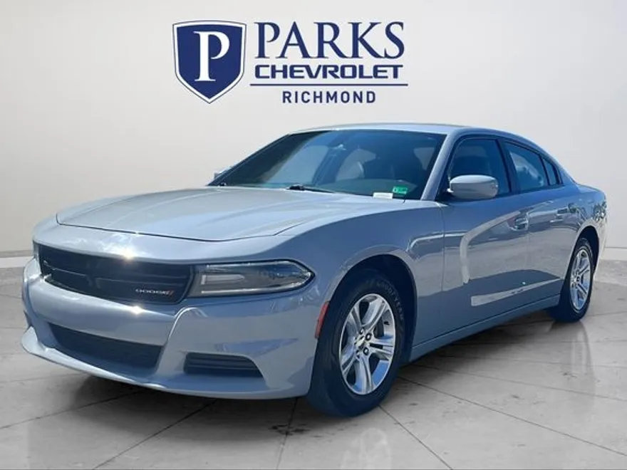 2021 Dodge Charger SXT photo 1