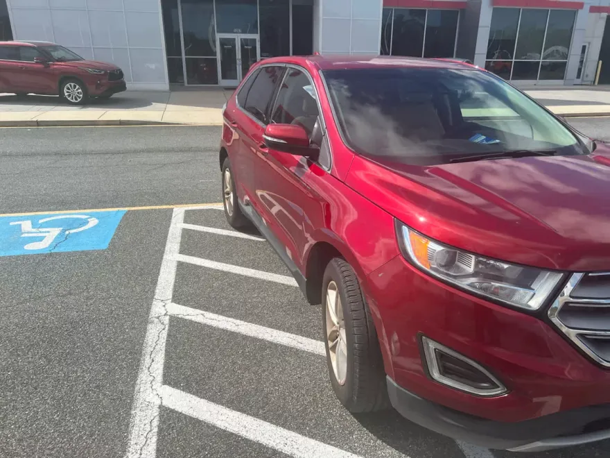 2018 Ford Edge SEL photo 1