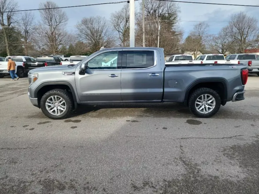 2021 Gmc Sierra 1500 SLT photo 1
