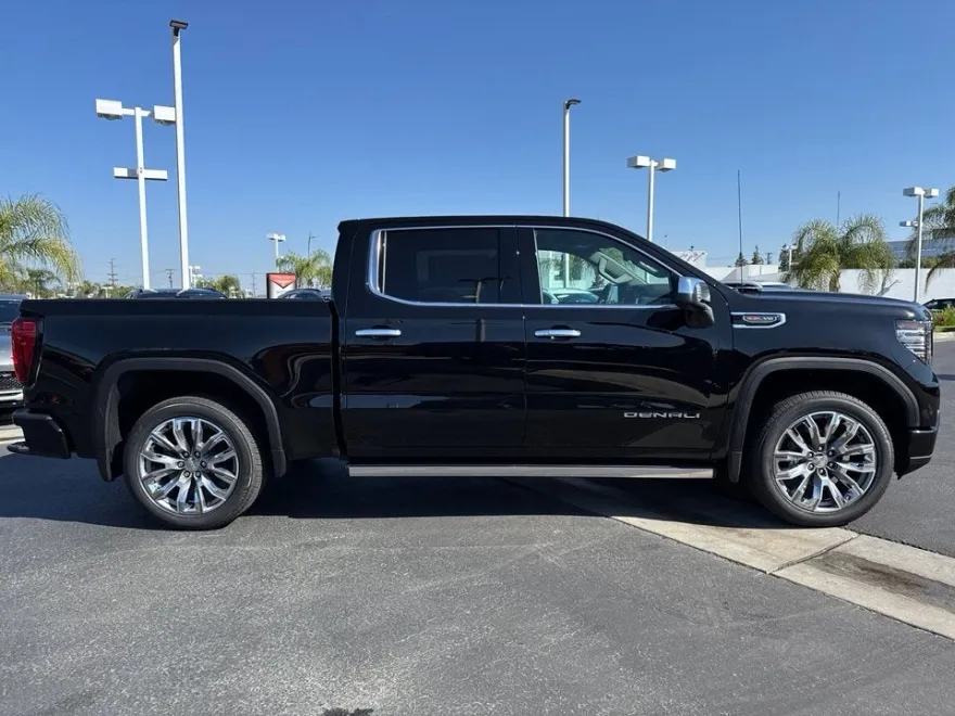 2025 Gmc Sierra 1500 Denali photo 6