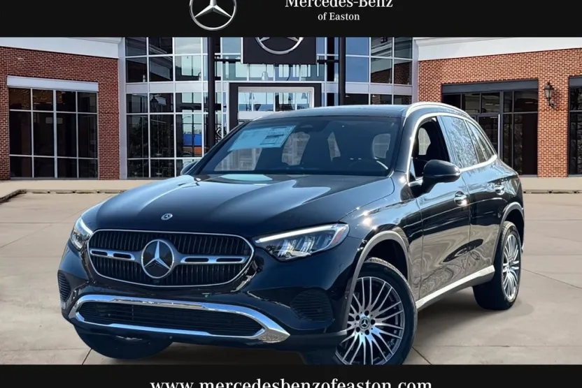 2026 Mercedes Benz GLC 300 4MATIC photo 1