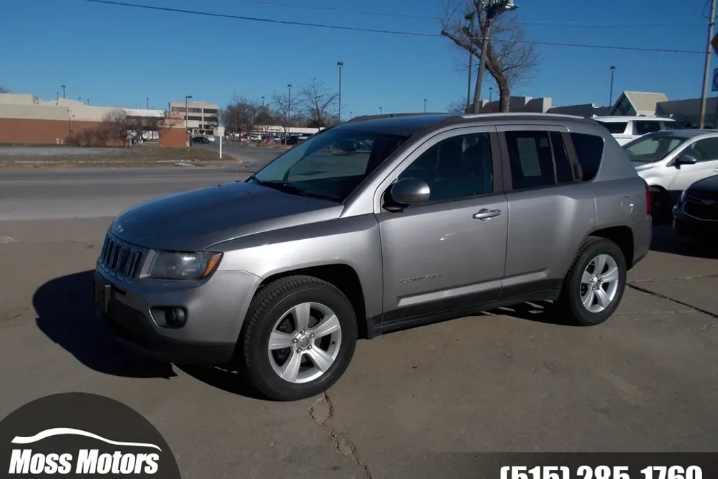 2016 Jeep Compass Latitude photo 1