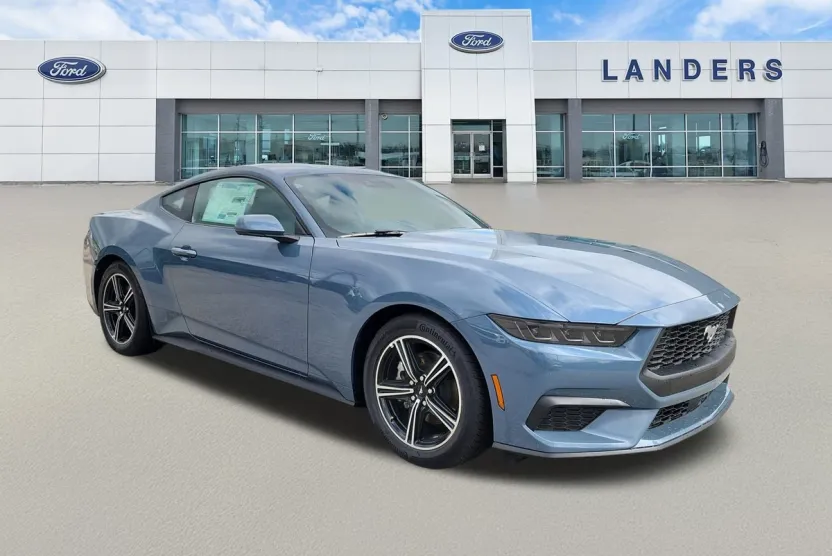 2025 Ford Mustang EcoBoost Premium photo 1