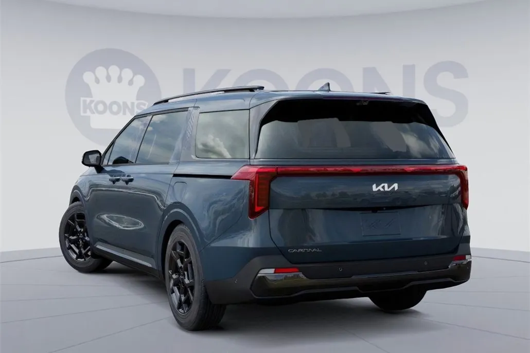 2026 Kia Carnival SX Prestige photo 1