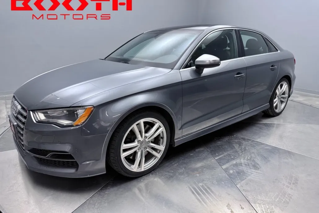 2016 Audi S3 Premium Plus photo 1