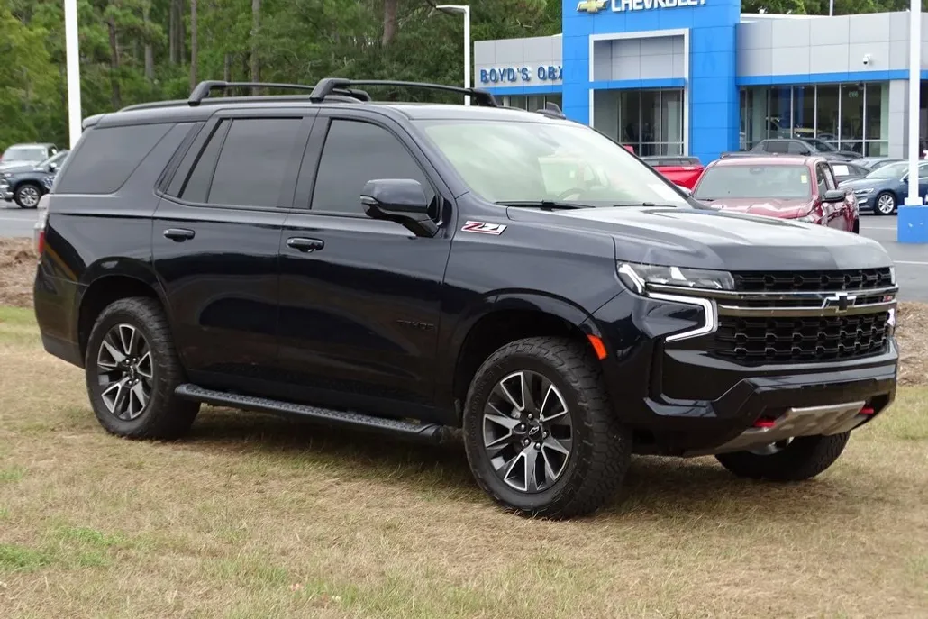 2022 Chevrolet Tahoe Z71 photo 1