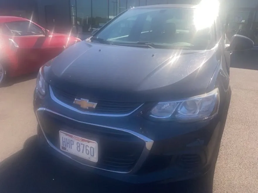 2017 Chevrolet Sonic LS photo 1