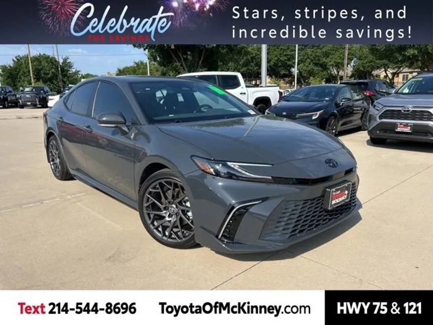 2025 Toyota Camry XSE photo 1