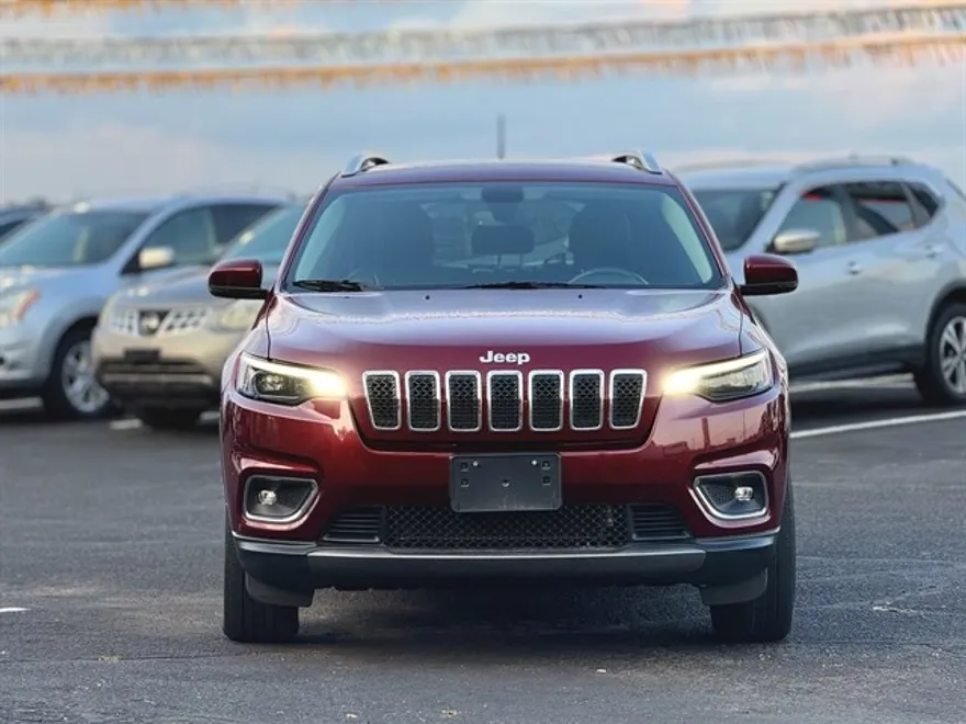 2019 Jeep Cherokee Limited photo 1