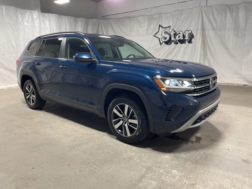 2022 Volkswagen Atlas SE photo 1