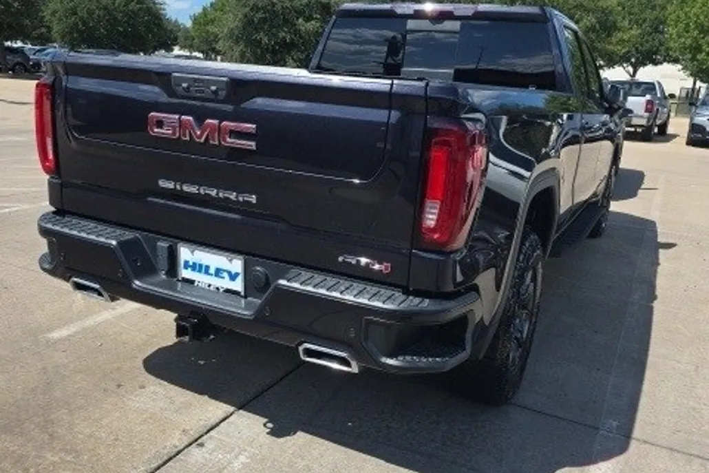 2022 Gmc Sierra 1500 AT4 photo 1