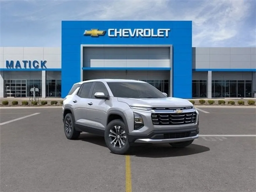 2026 Chevrolet Equinox LT photo 1