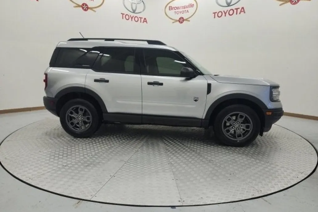 2022 Ford Bronco Big Bend photo 1