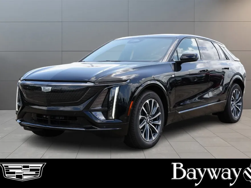 2025 Cadillac Lyriq Sport photo 1