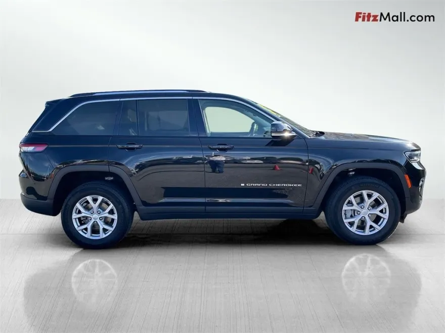 2022 Jeep Grand Cherokee Limited photo 1