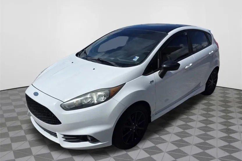 2019 Ford Fiesta ST photo 1