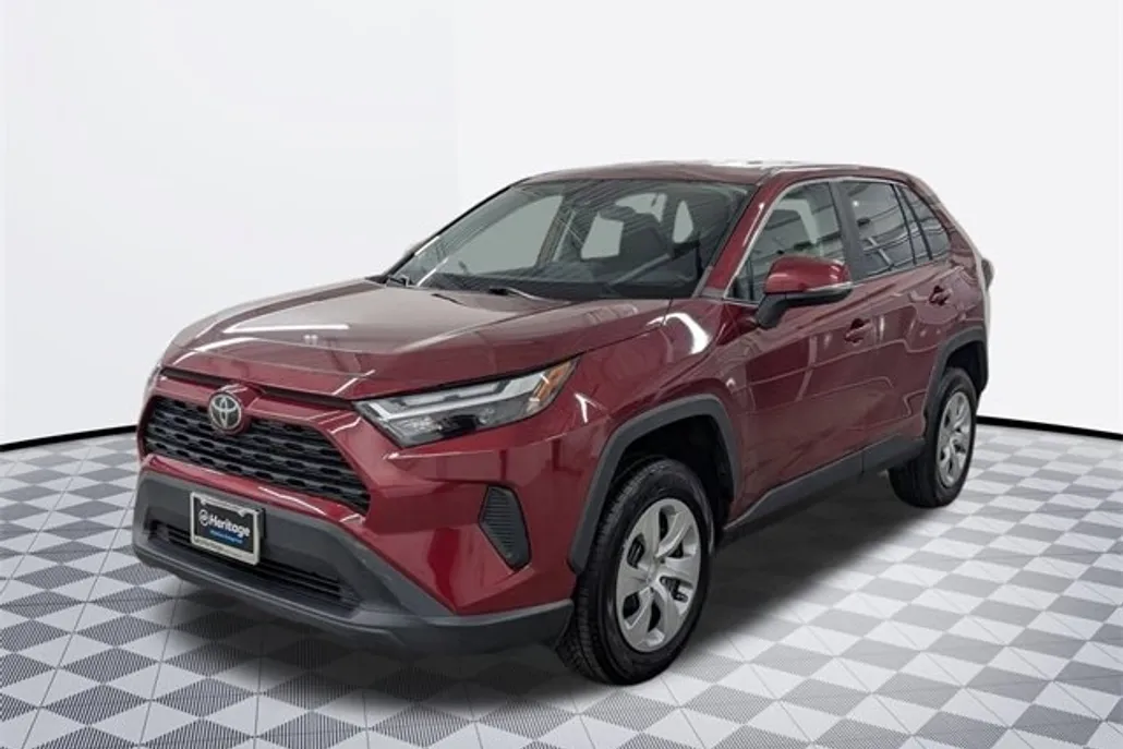 2023 Toyota RAV4 LE Sport photo 1