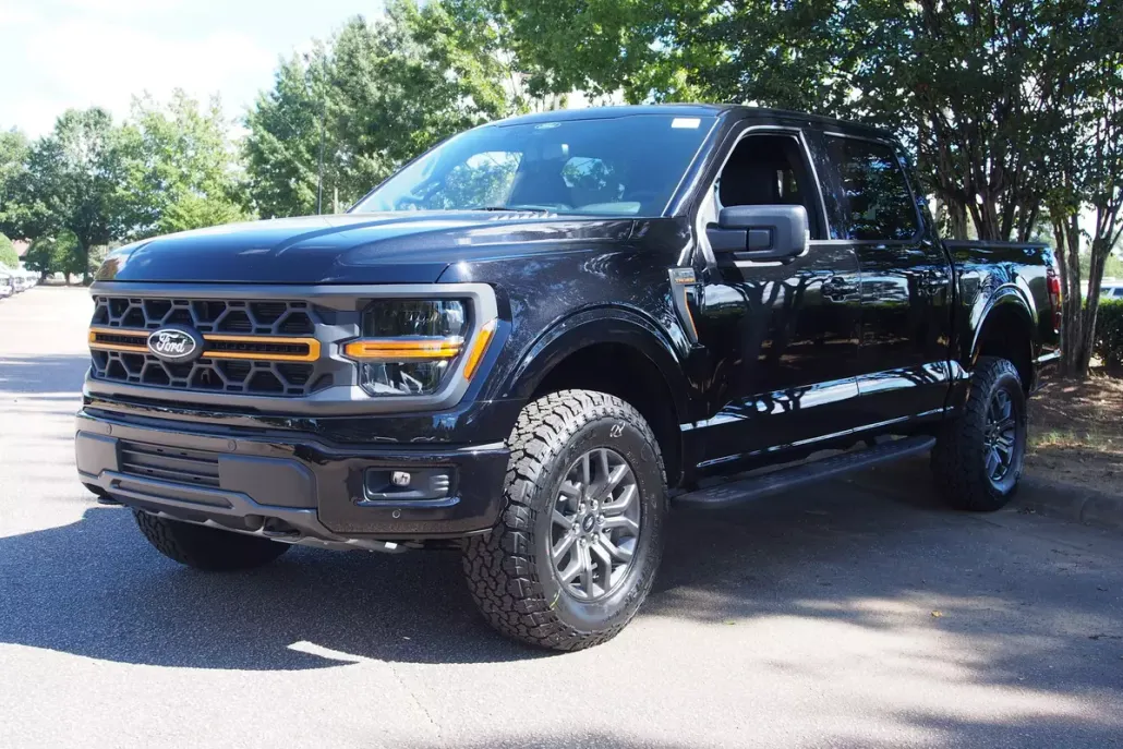 2025 Ford F-150 Tremor photo 1