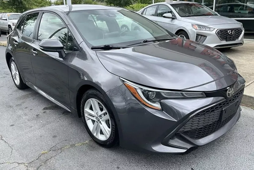 2021 Toyota Corolla SE photo 1