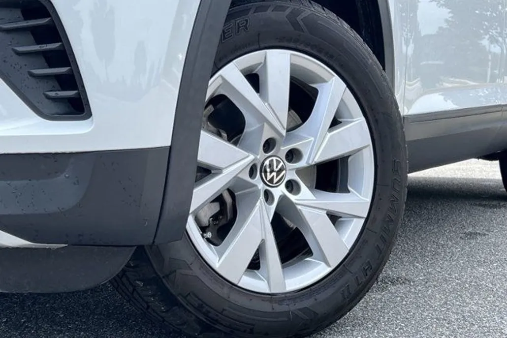 2020 Volkswagen Atlas Cross Sport photo 1