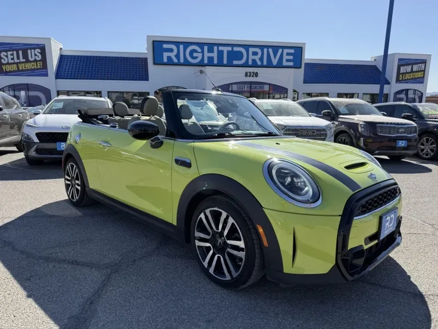 2022 Mini Cooper Convertible S photo 1
