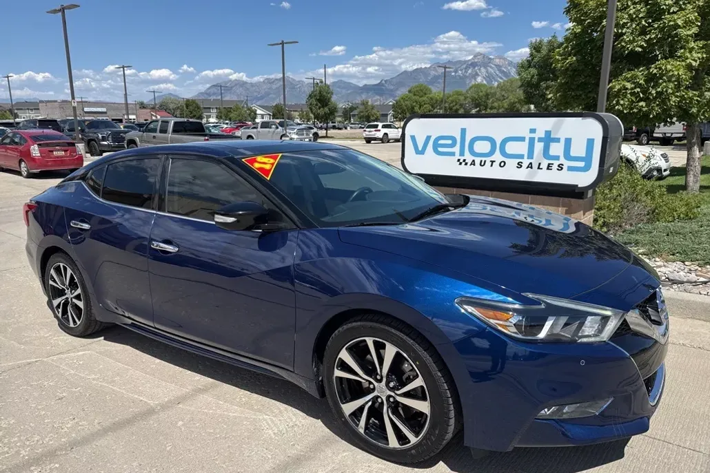2018 Nissan Maxima SL photo 1