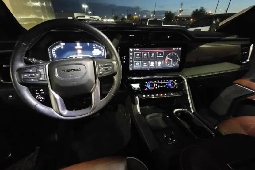 2024 Gmc Sierra 2500 HD Denali Ultimate photo 1