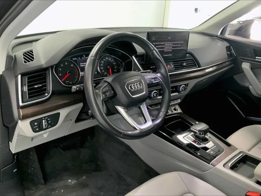 2022 Audi Q5 45 S line Premium photo 1