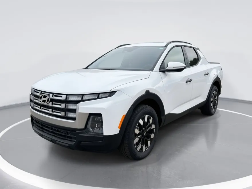 2025 Hyundai Santa Cruz SEL Activity photo 1
