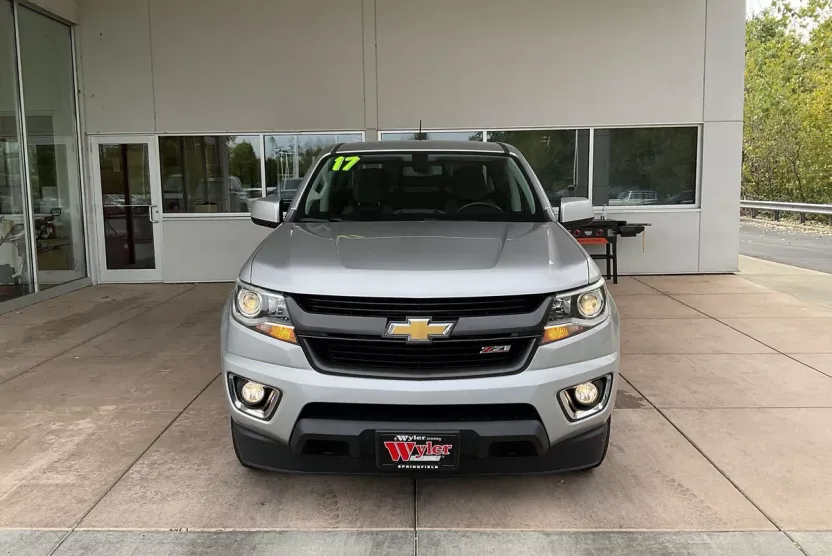 2017 Chevrolet Colorado Z71 photo 1