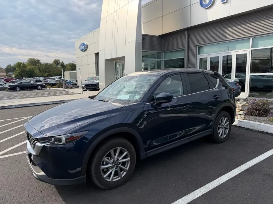 2022 Mazda CX-5 2.5 Select photo 1