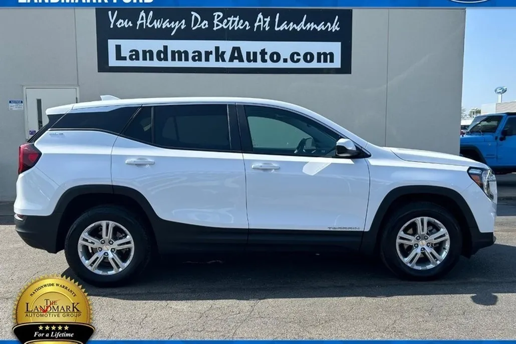 2024 Gmc Terrain SLE photo 1