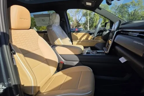 2026 Gmc Sierra EV Denali photo 3